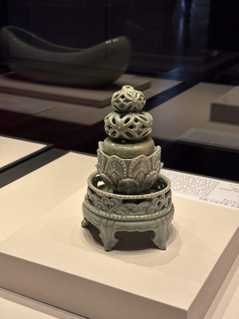 Goryeo celadon incense burner at the National Museum of Korea